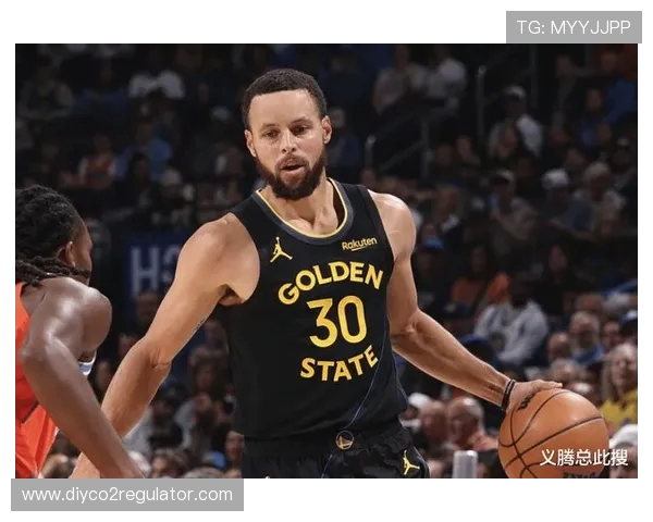 原创有点坏了！库里大腿股四头肌挫伤，最少缺席2周，战绩遭重大考验